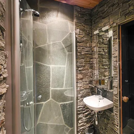 Casa vacanze Beautiful In With Sauna